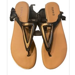 Torrid Faux Black Leather & Gold T Strap Sandals